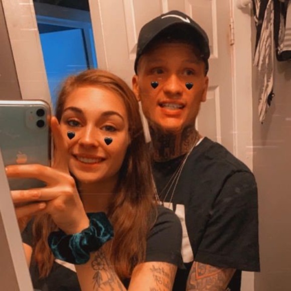 Meet your Posher, Acelia - Picture 1 of 1